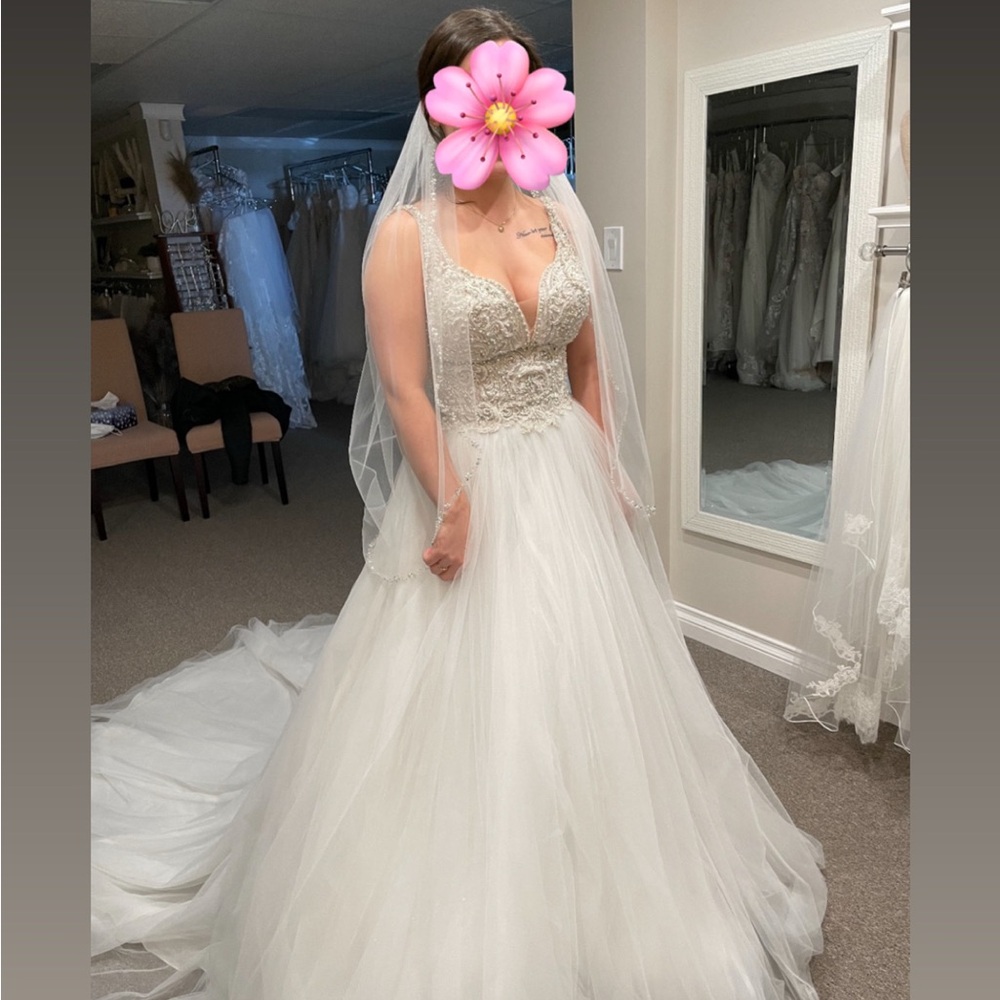 Elegant White Wedding Dress with Beaded Bodice